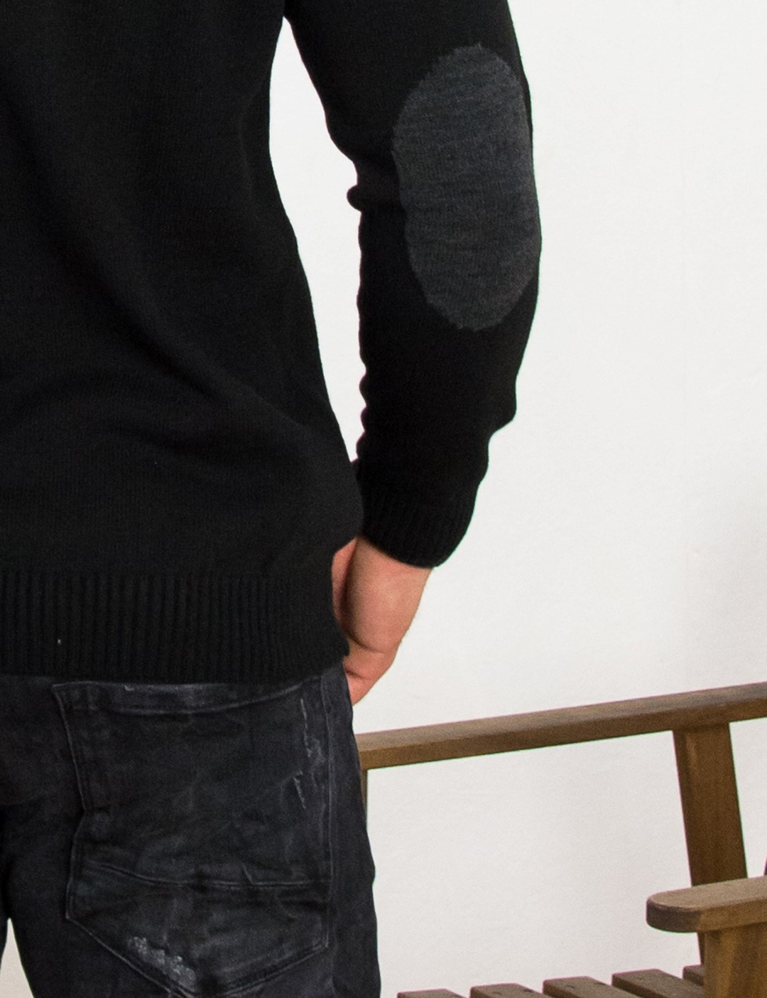 Darious ανδρικό μαύρο πλεκτό πουλόβερ με διχρωμία 18555L φωτογραφία